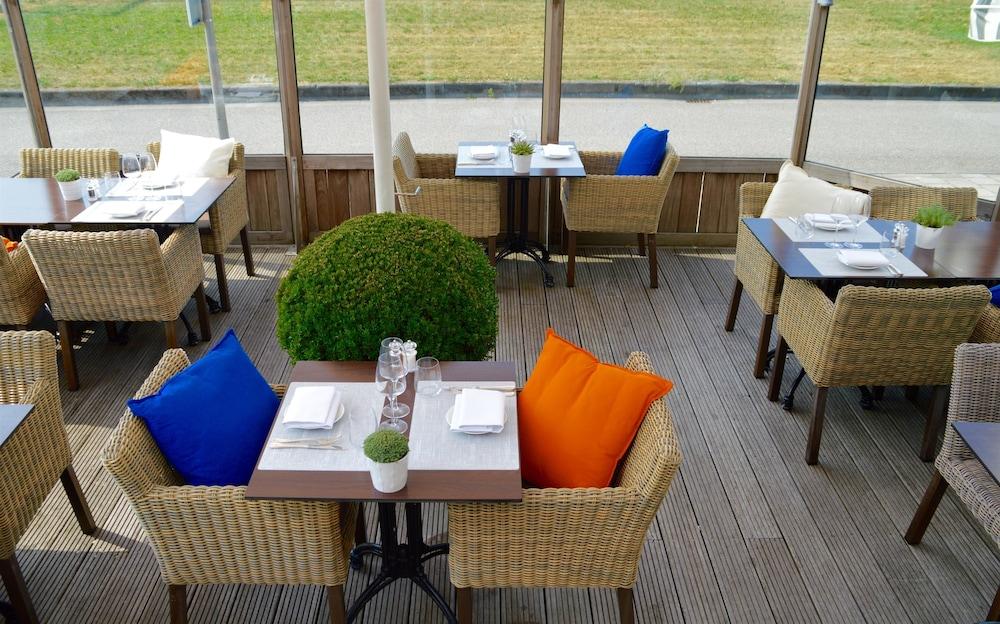 Hotel Golden Tulip L'Escaut Terneuzen Exterior foto